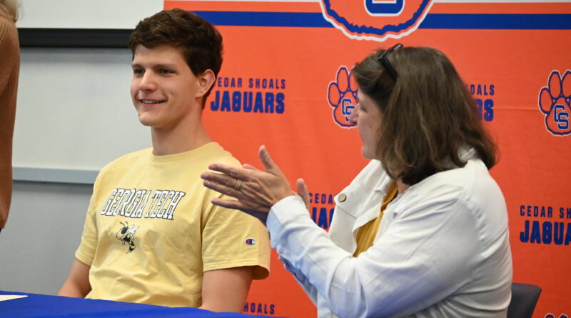 Cedar swimmer Christopher Koch commits to Georgia Tech