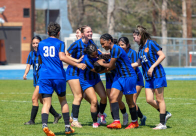 Lady Jags fall to the Gladiators